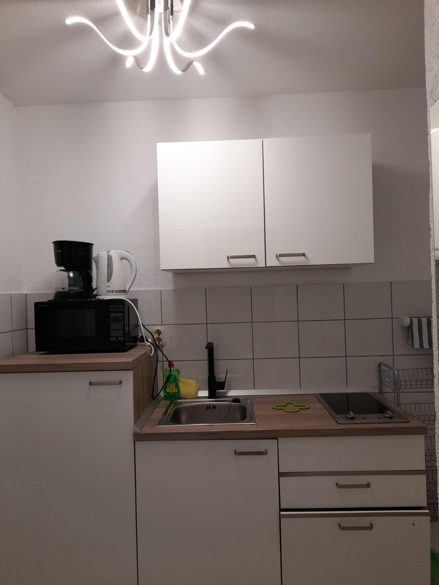 Apartments Malou Baska Voda Bilik gambar