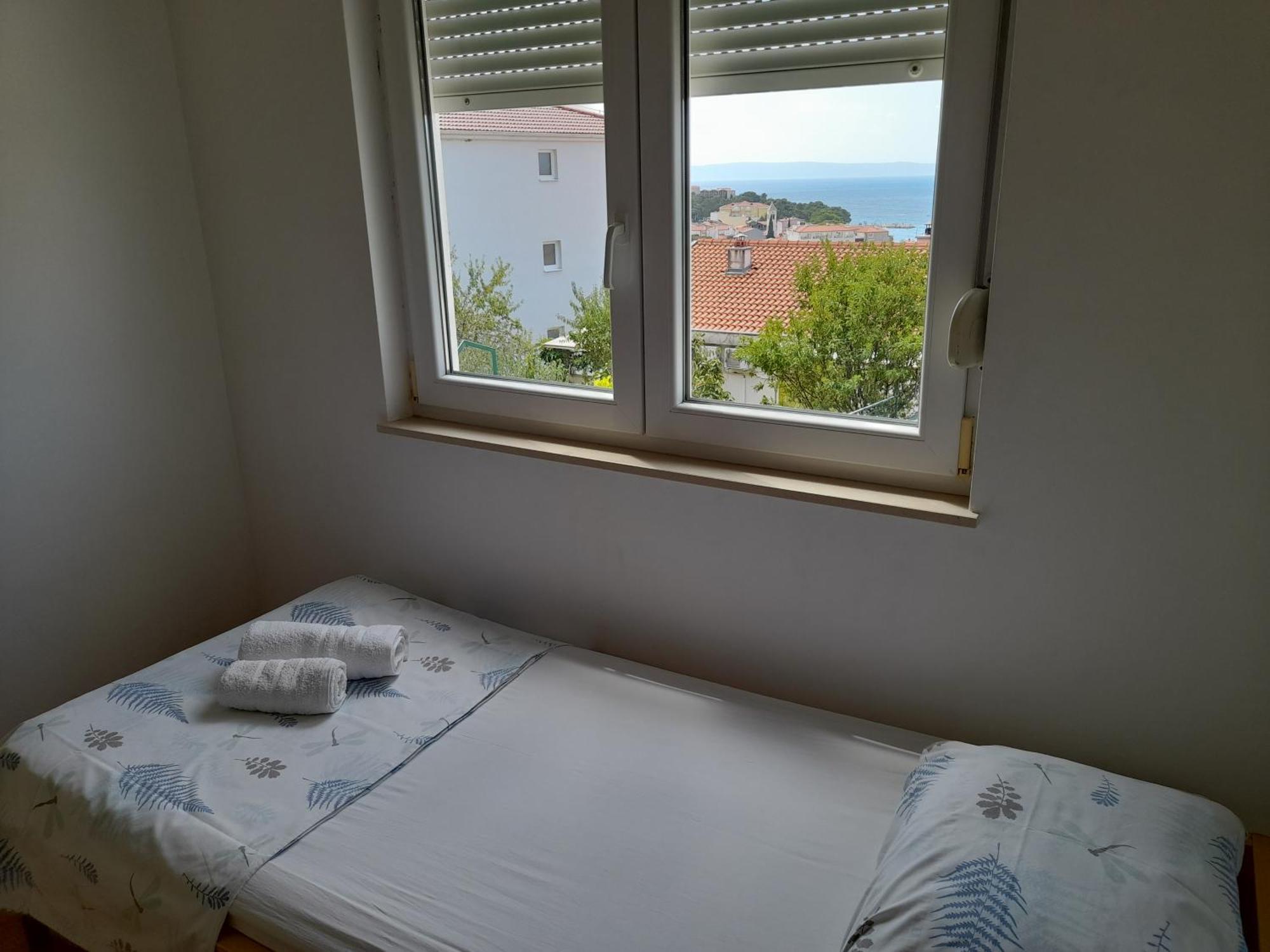 Apartments Malou Baska Voda Bilik gambar